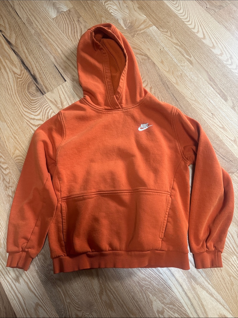 Nike youth  Orange Pullover Hoodie Sweatshirt size xl
